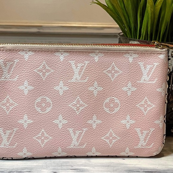 🍀💁🏻♀️Double Zip Pochette - Red Pink Giant🍀💁🏻♀️ - Picture 5 of 16